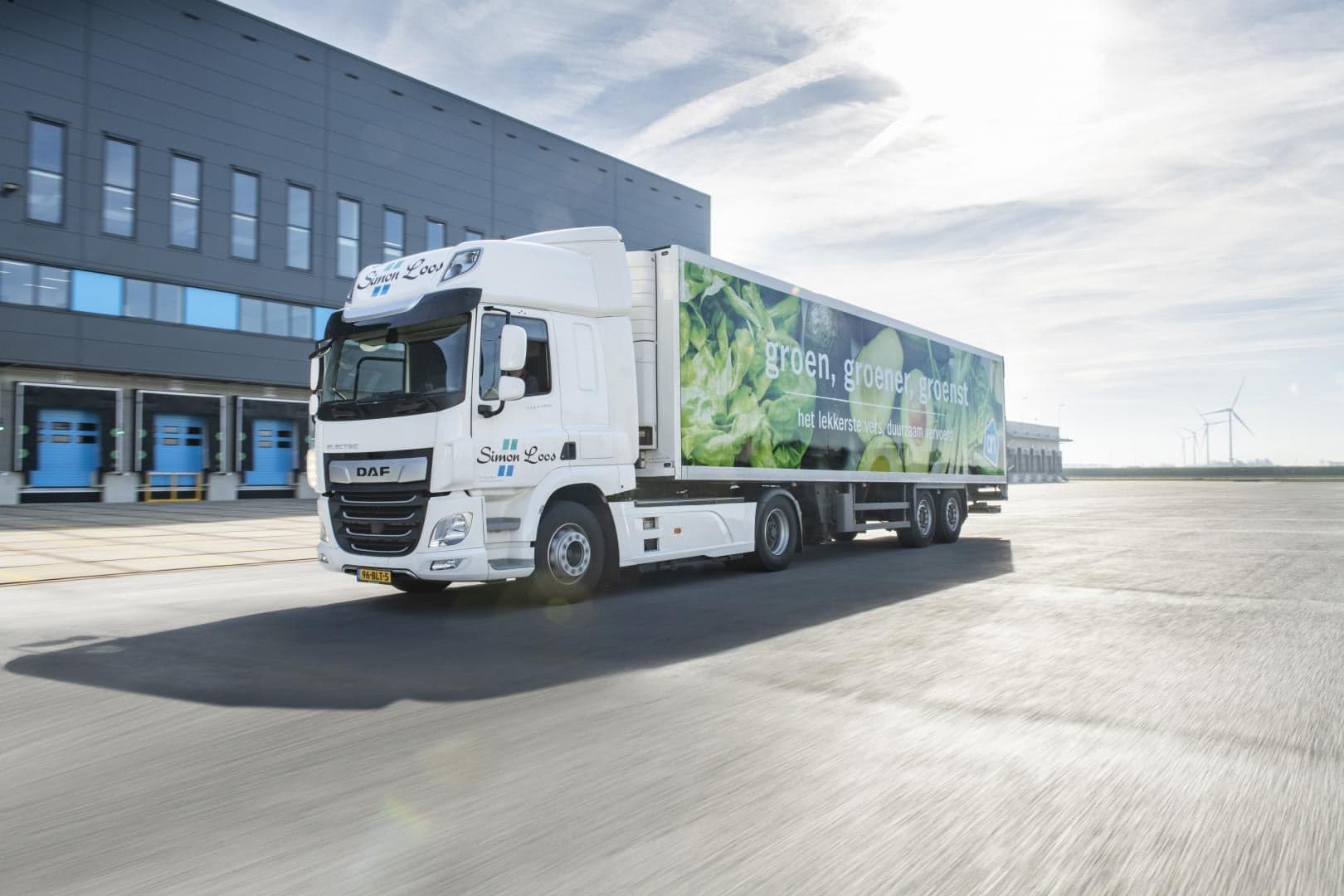 LAADSTATIONS VOOR ZWARE ELEKTRISCHE VOERTUIGEN